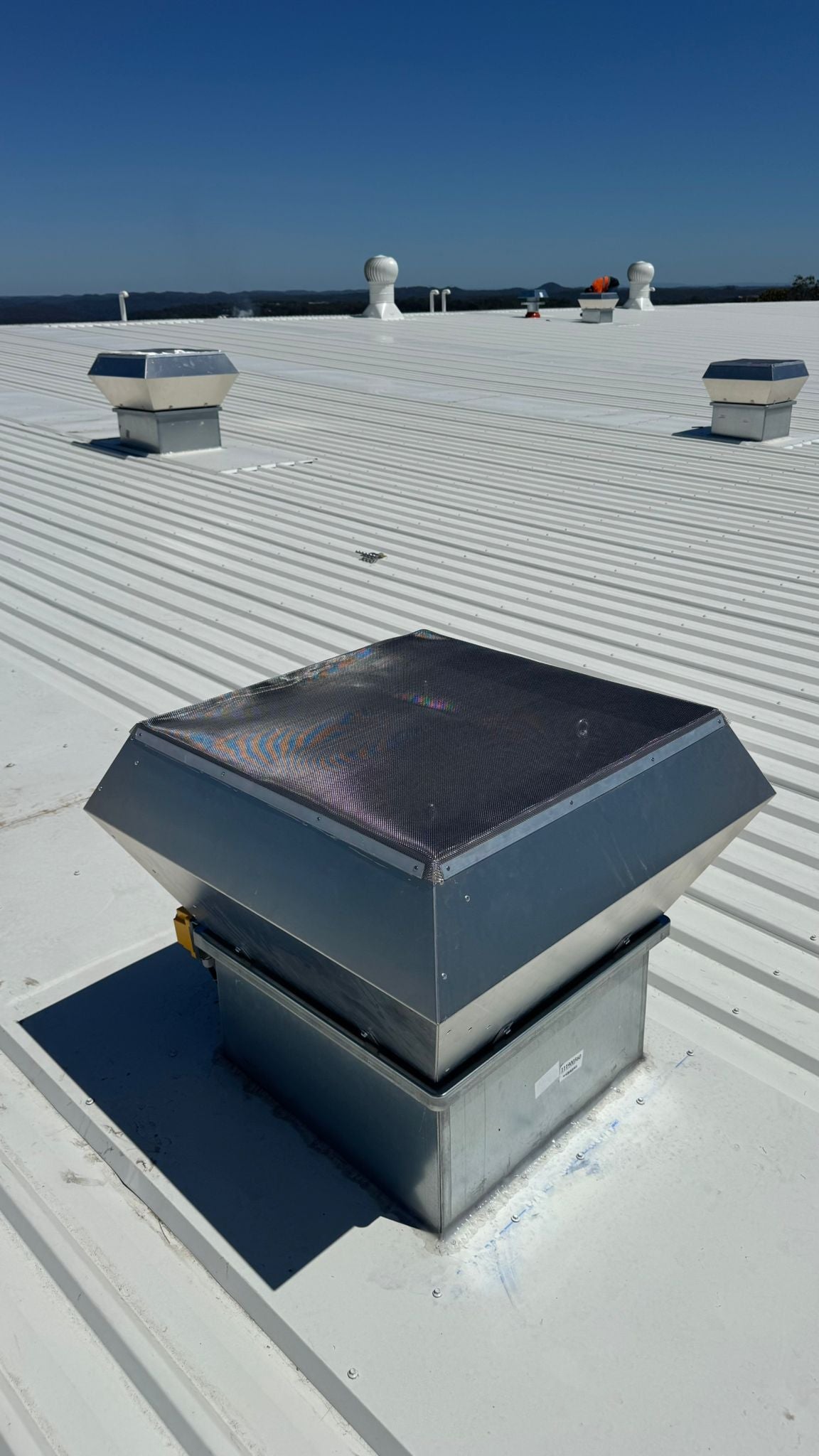 Warehouse Duct Installation